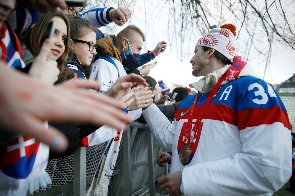 Oslavy hokejistov na Námestí SNP