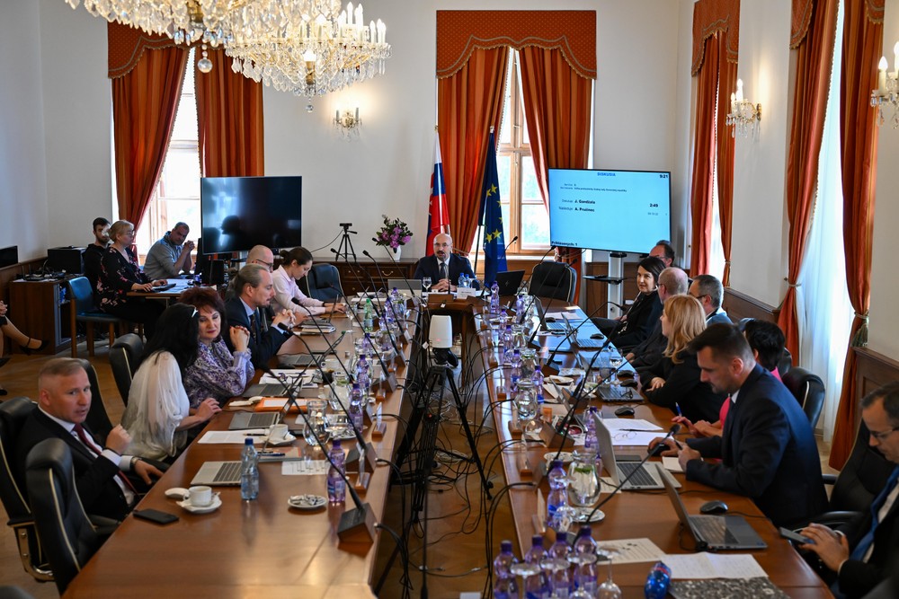 Voľba novej predsedníčky Súdnej rady SR (2)