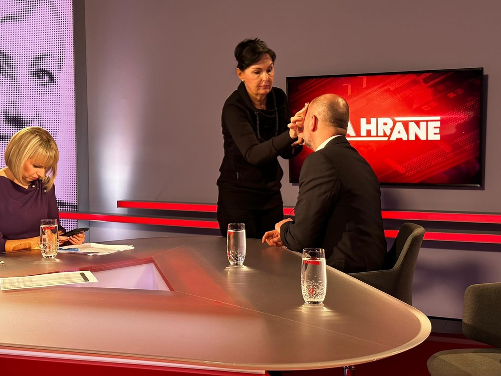 Na hrane o pade vlady