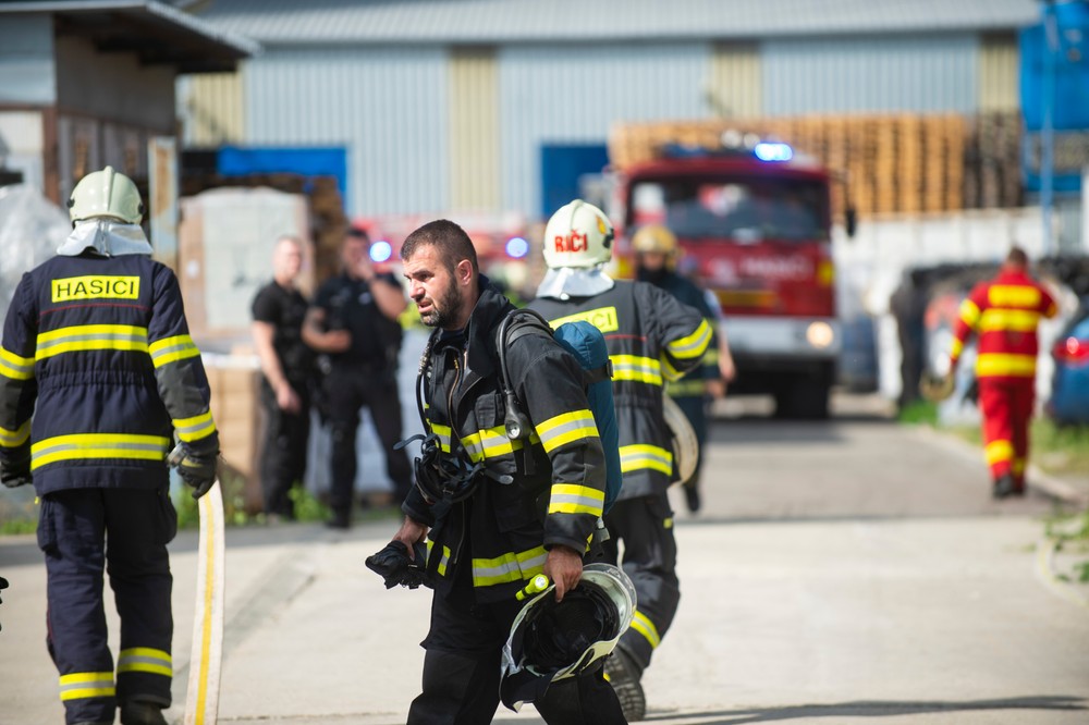 požiar Rovinka