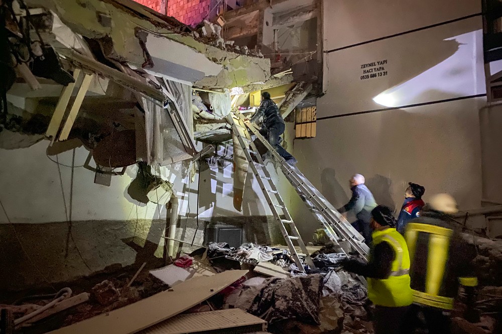 APTOPIX_Turkey_Earthquake_87594-bbeb5f7ab4274b448a234858042fbb1f