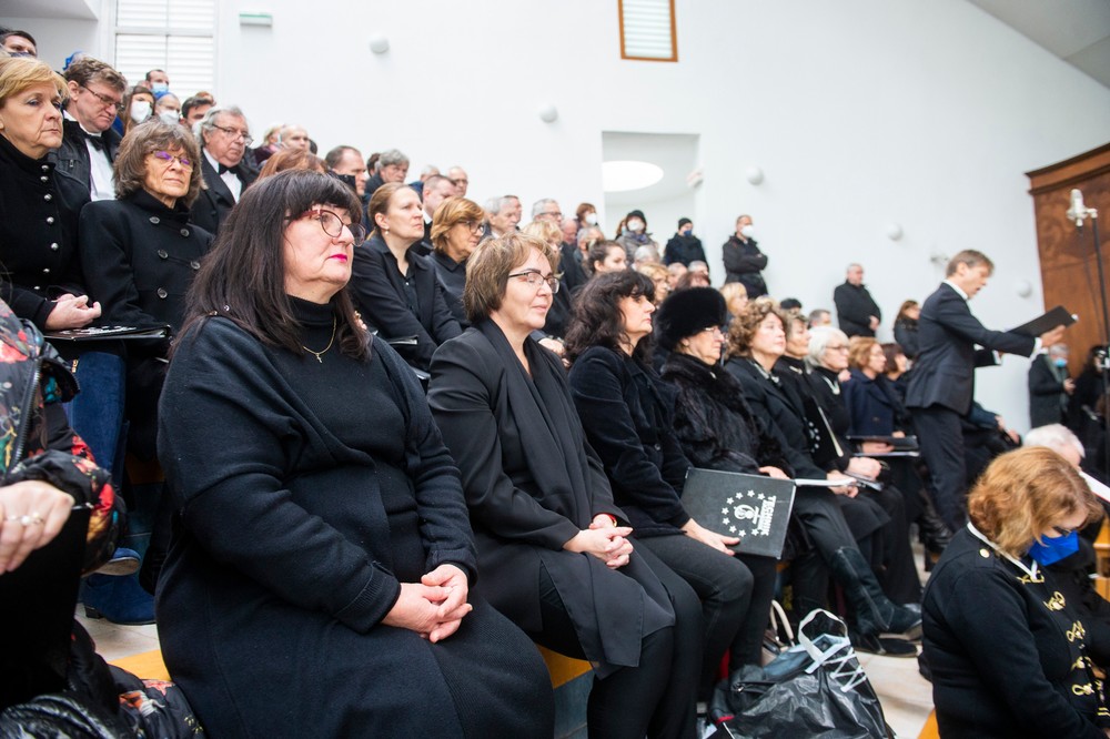 Posledná rozlúčka s profesorom Vladimírom Krčmérym