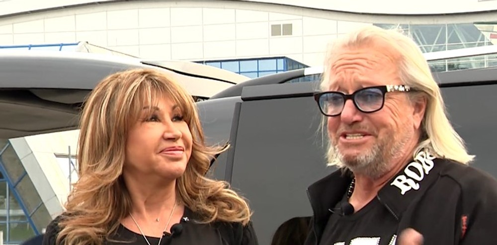 Geissenovci na slovenskom letisku