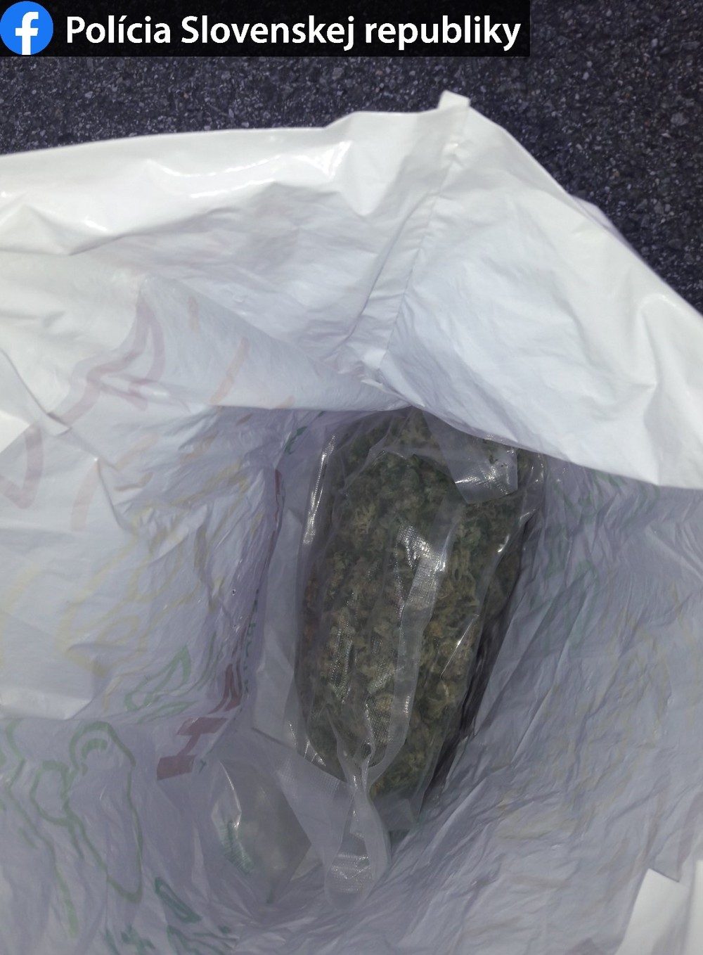 NAKA zadržala dvoch podozrivých dílerov