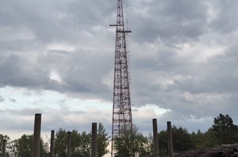 Strednovlnné vysielače 8