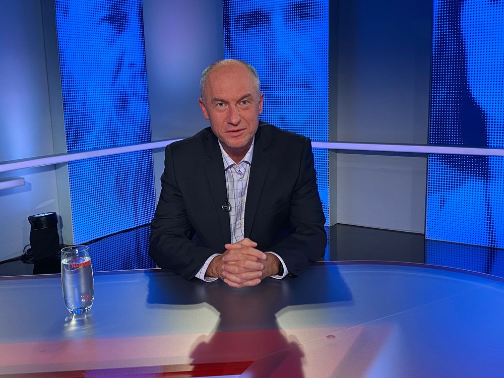 Analýzy Na hrane s ministrom hospodárstva Karlom Hirmanom