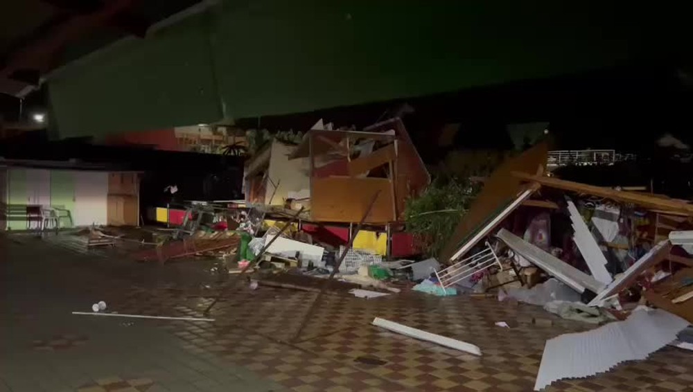 [multi] kúpalisko Podhájska po búrke 1353