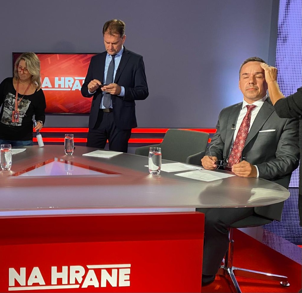 WhatsApp Image 2022-09-29 at 22.00.31 (3)