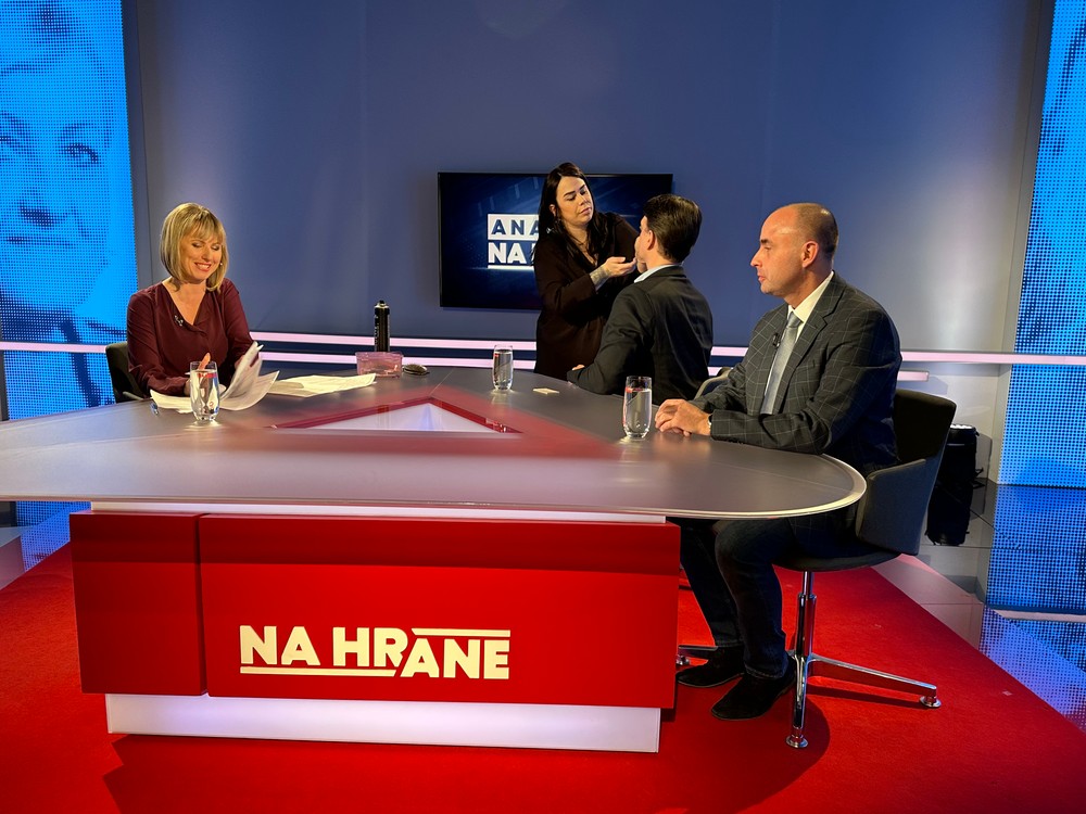 Analýzy Na hrane s Jurajom Rizmanom a  Radoslavom Štefančíkom