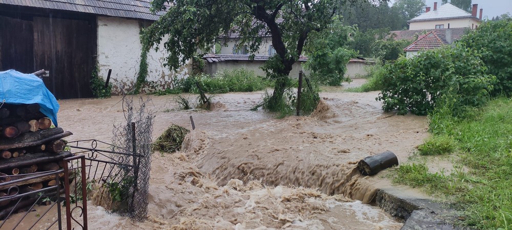 Záplavy v obci Beluj (2)