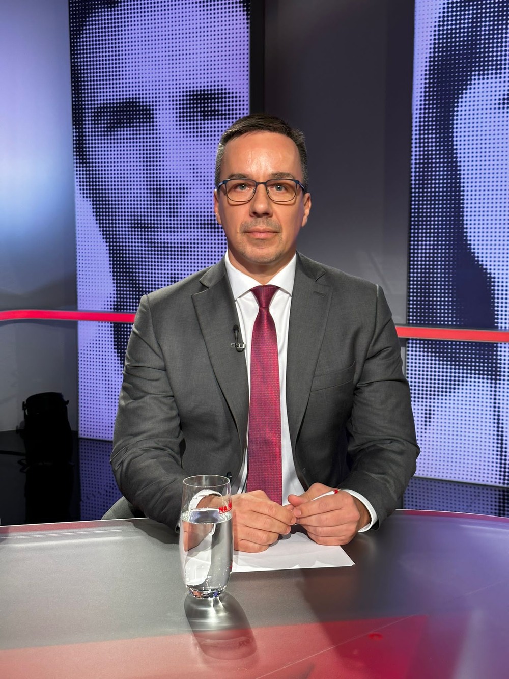 75c07f3e-fee5-4efc-9727-d2beb8c31cec