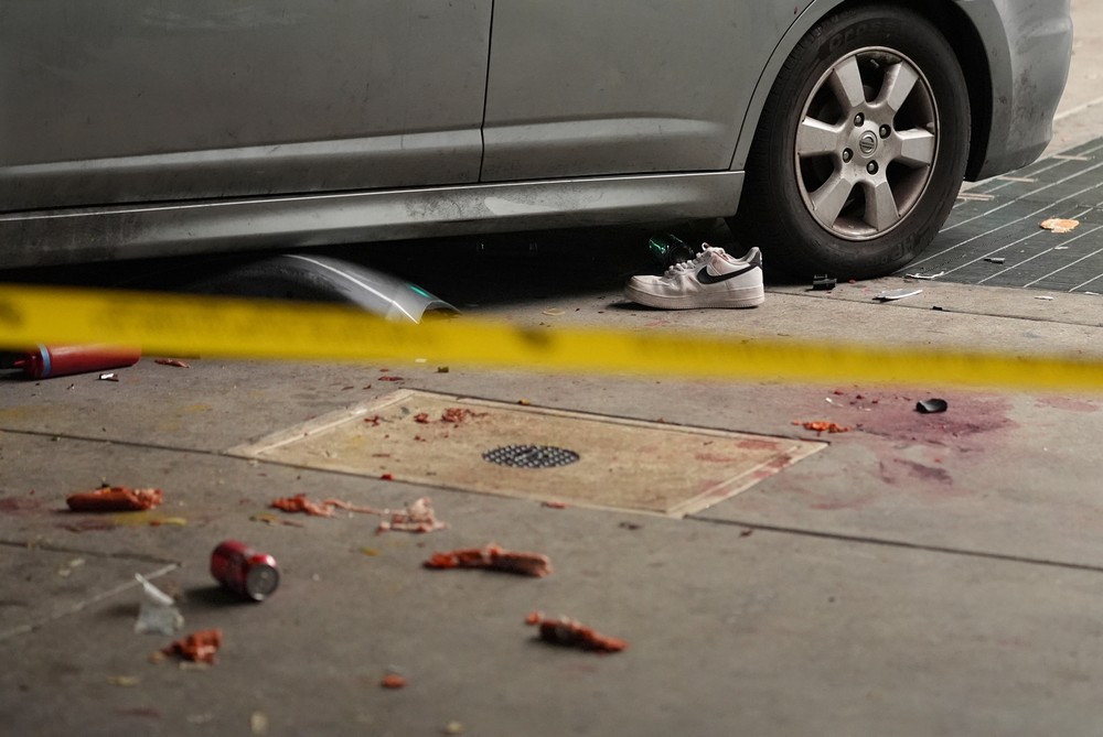 Los_Angeles_Vehicle_into_Crowd533095