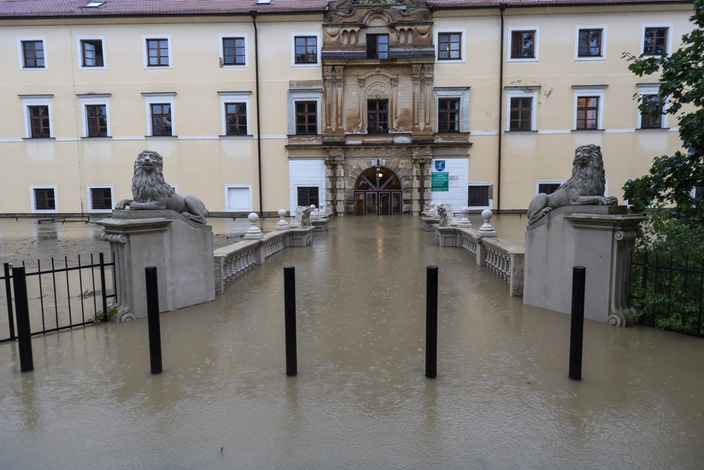 Zaplavený kaštieľsky park v Stupave
