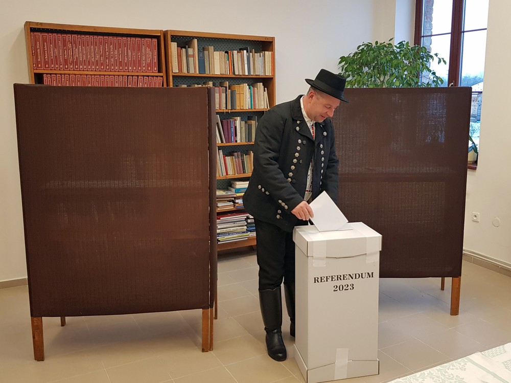 Referendum