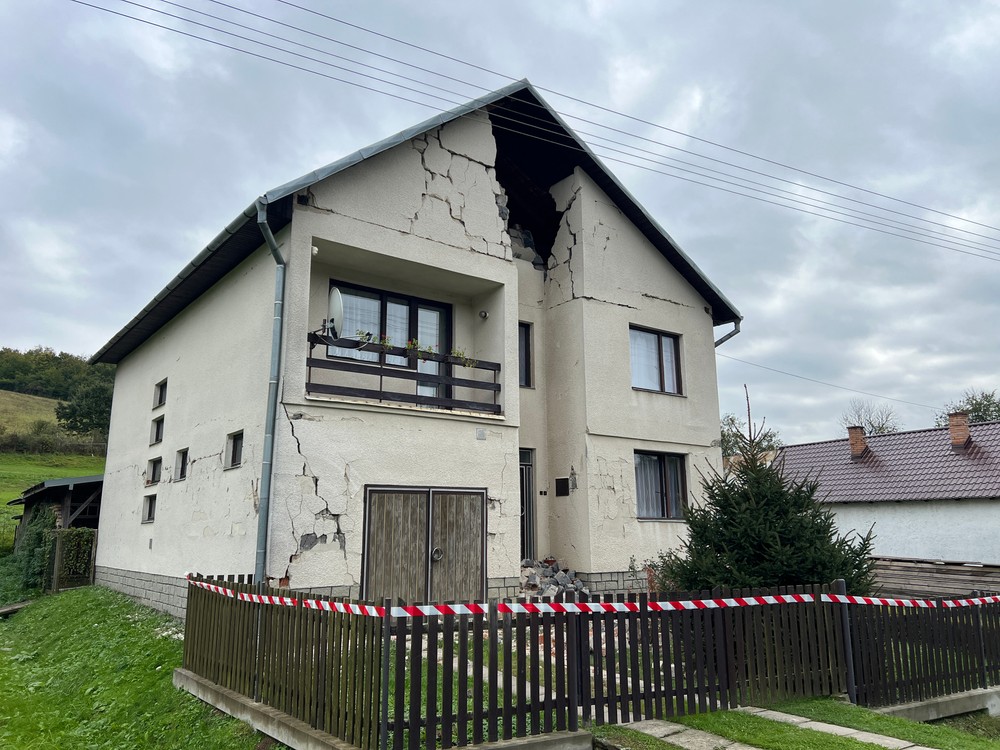 zemetrasenie Ďapalovce škody (9)