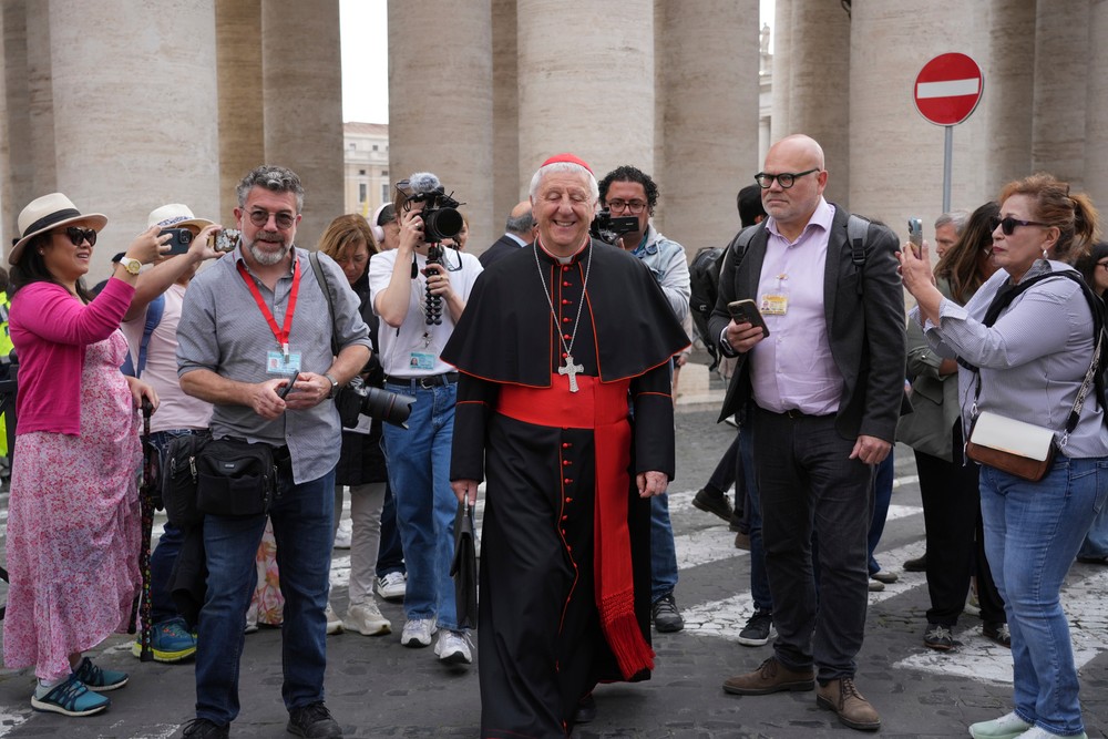 Vatican_Pope311113