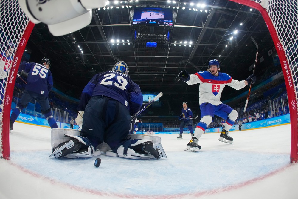 Gól Juraj Slafkovského