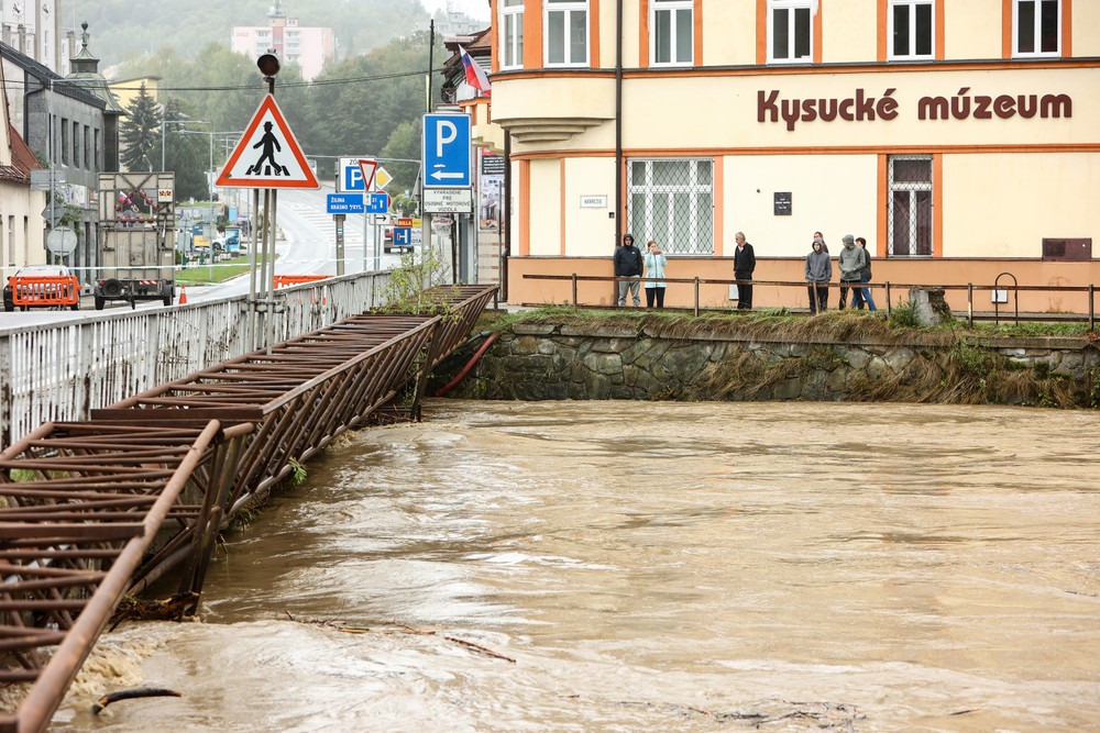 Tretí stupeň povodňovej aktivity na rieke Kysuca