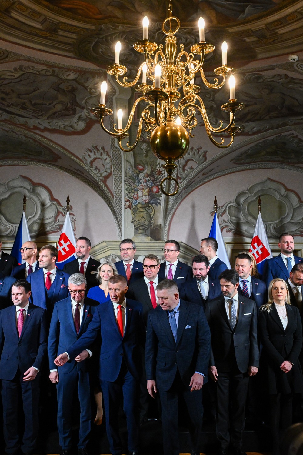 Spoločné zasadnutie vlád ČR a SR na zámku Nová Horka