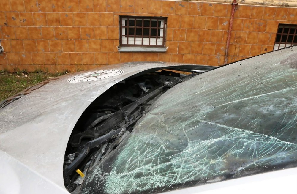 výbušnina v policajnom aute 
