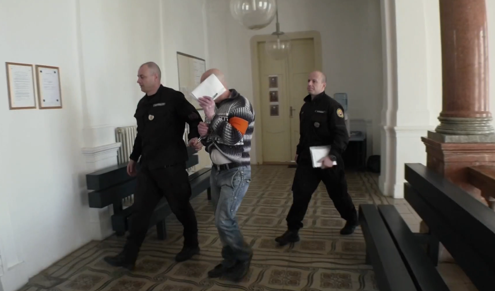 recidivista kavicky na sude 3