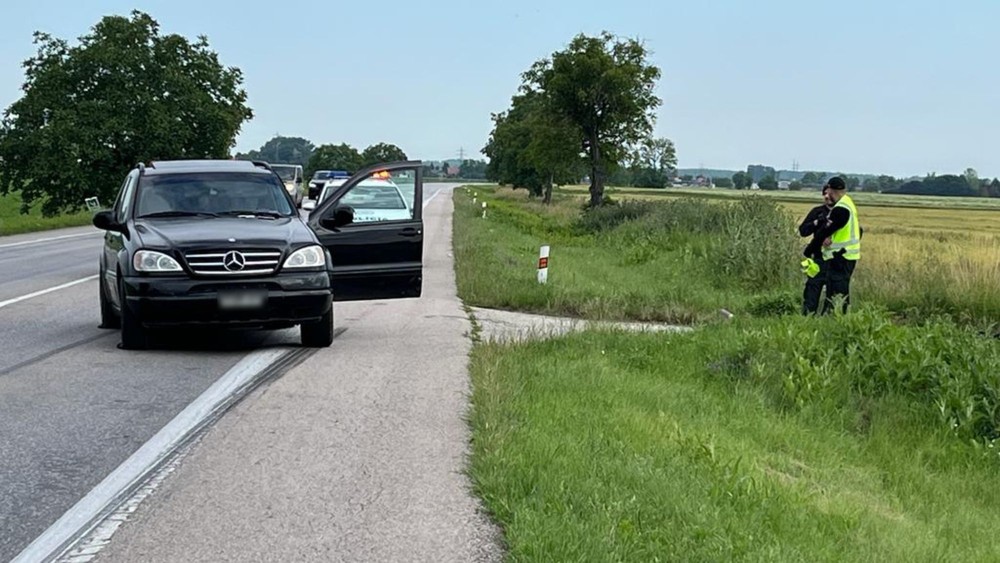 Komárno streľba migranti policajná naháňačka polícia  (3)