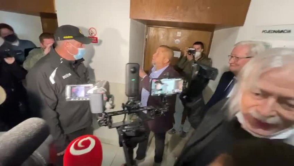 [multi] Štefan Harabin rúško II. 2618