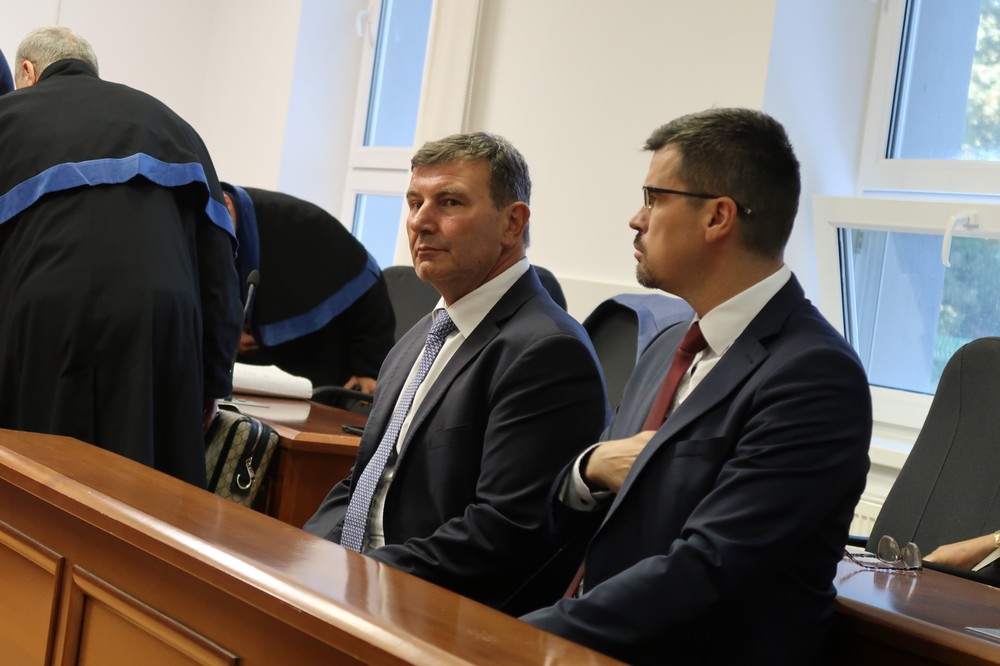 Pezinok ŠTS Peter Kažimír pojednávanie súd (3)