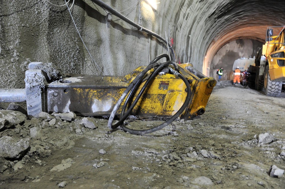 Visnove_tunel_kontrolny_den9263920