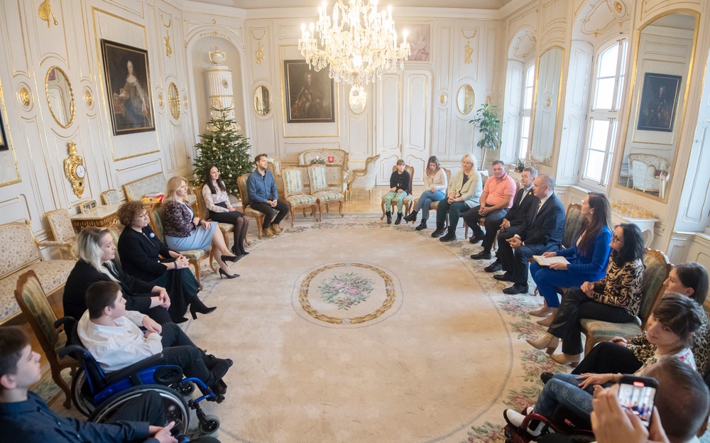 dobry anjel prezidentka (2)