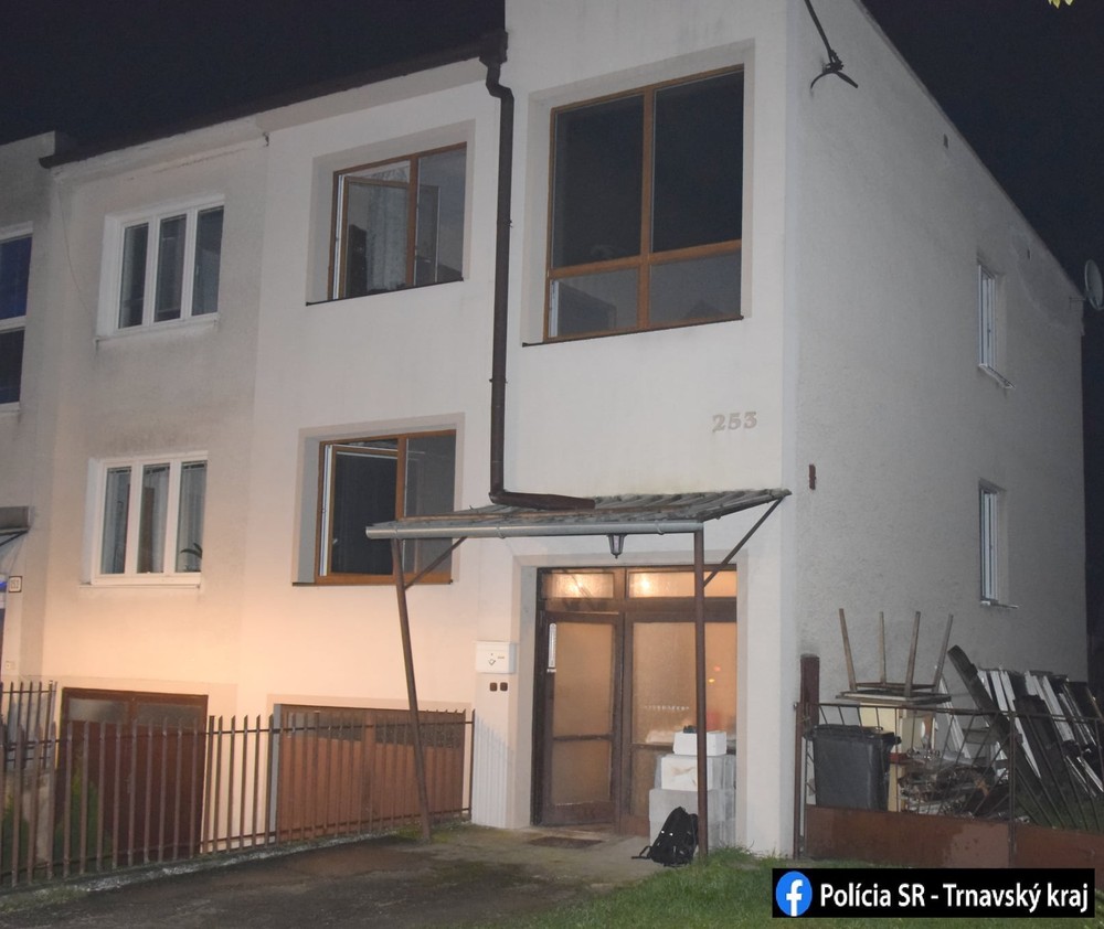 Tragédia pri Piešťanoch: Po požiari našli na posteli mŕtve telo muža 