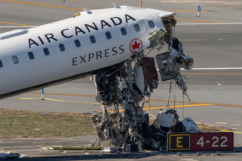 LaGuardia_Crash208695