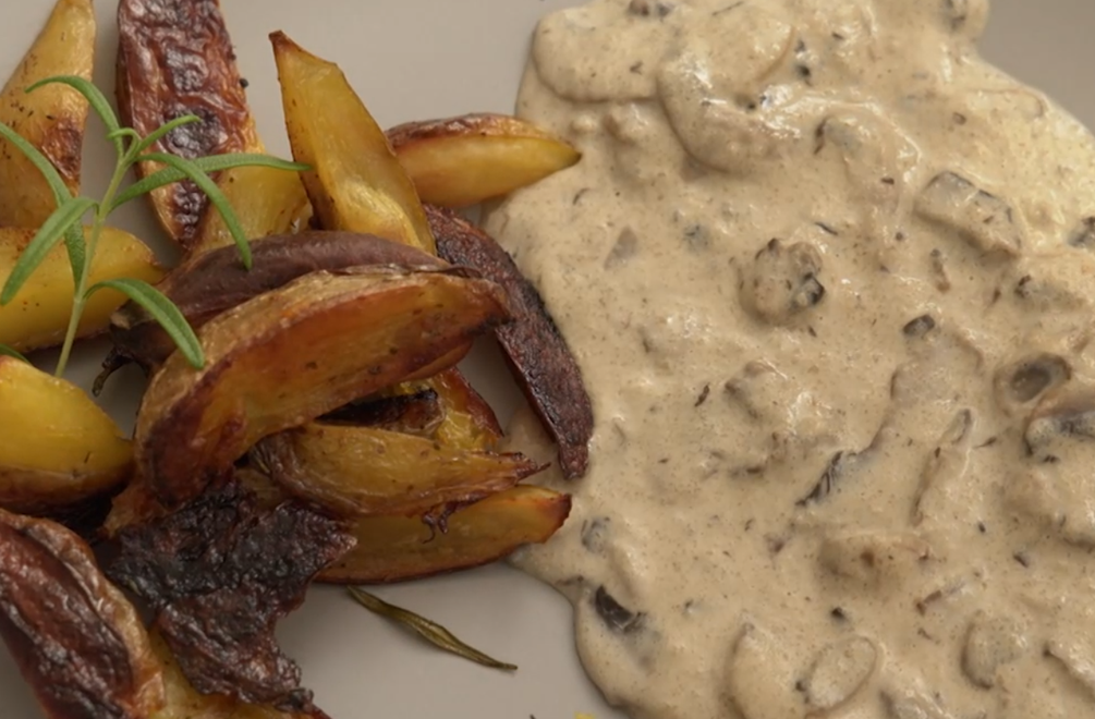 Hlavné jedlo: Schovávačka so slivkou