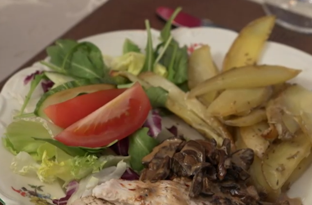 Hlavné jedlo: Ide sa do lesa