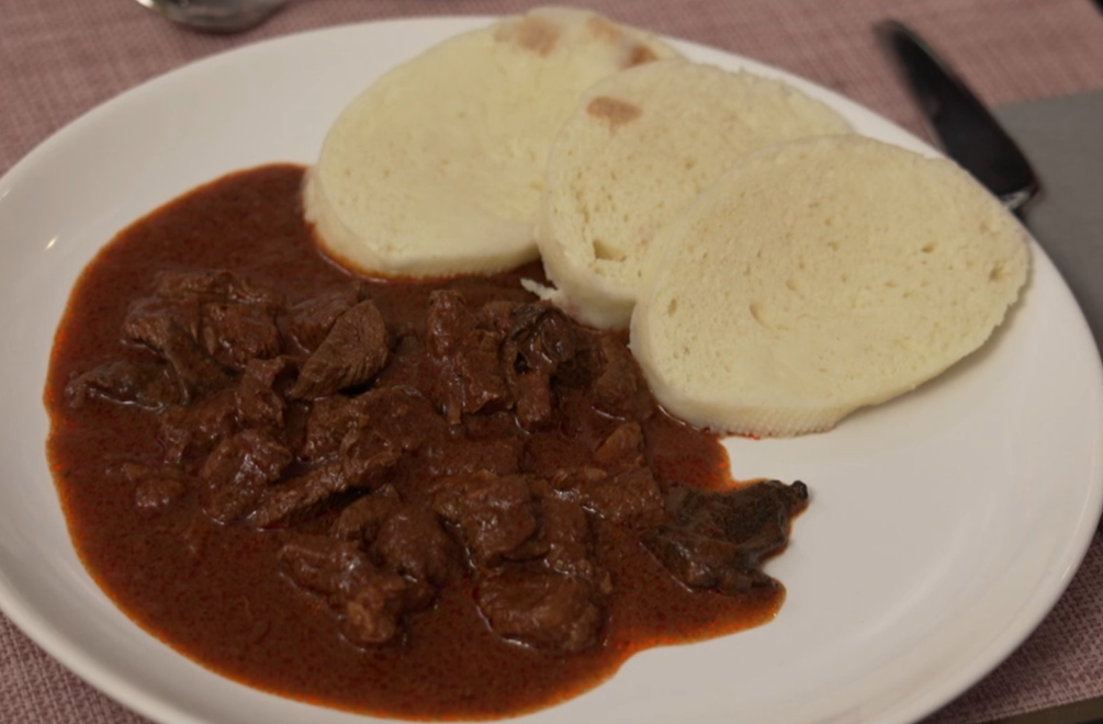 Hlavné jedlo: Pokrm Slovensko – Maďarsko židovského priateľstva