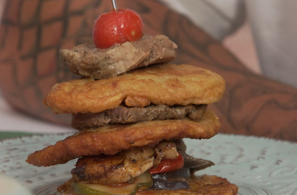 Hlavné jedlo: Búrajte piramídy