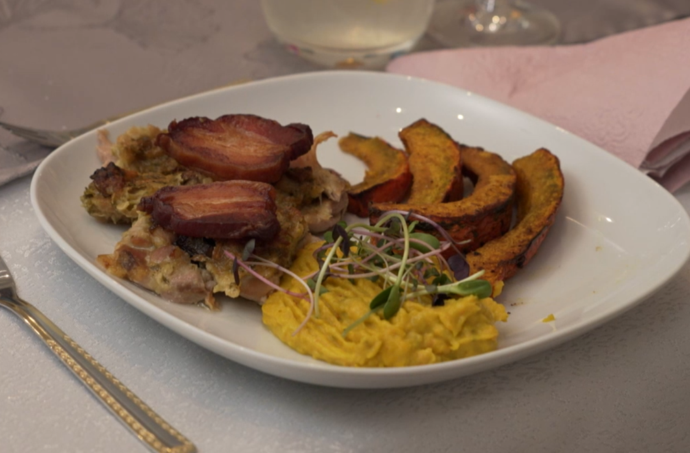 Hlavné jedlo: Noha pod perinkou