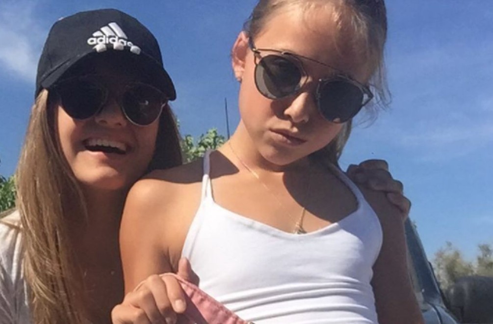 Nie sú na to ešte primladé? Zhýčkané Geissenky sa fotia tak, akoby boli dospeláčky!