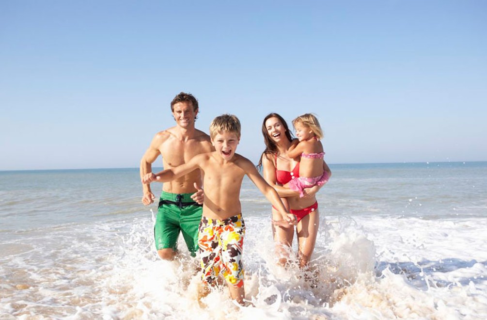 Renomovaná dermatologička radí: Pred opaľovaním sa natrite VŠADE!