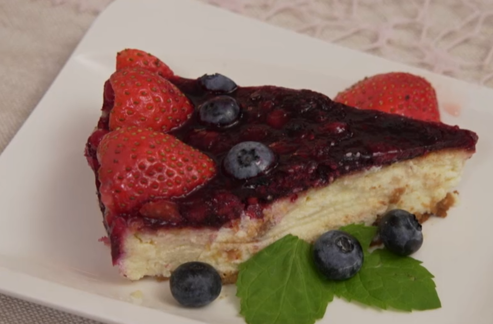 Dezert: Jahodový sen v bielom plášti