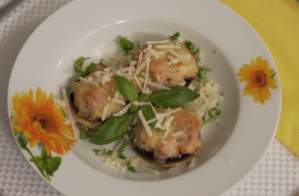 Predjedlo: Rošáda v bielych klobúkoch