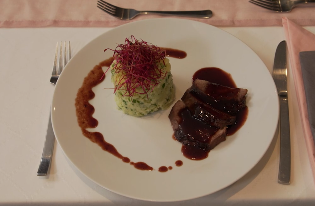 Hlavné jedlo: Donald a Daisy v Amerike