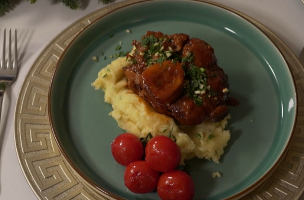 Hlavné jedlo: Okolo svojej vlastnej osi