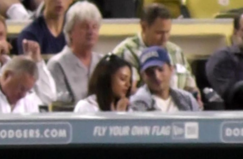 Ashton s Milou už aj oficiálne!