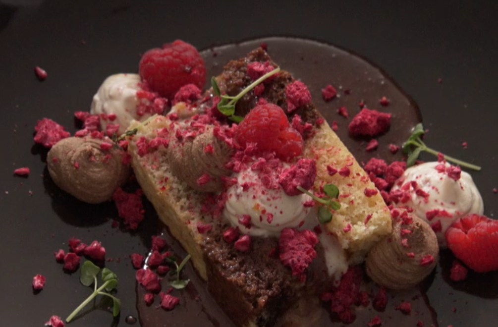 Dezert: Keď sa stretne zlato a pohár