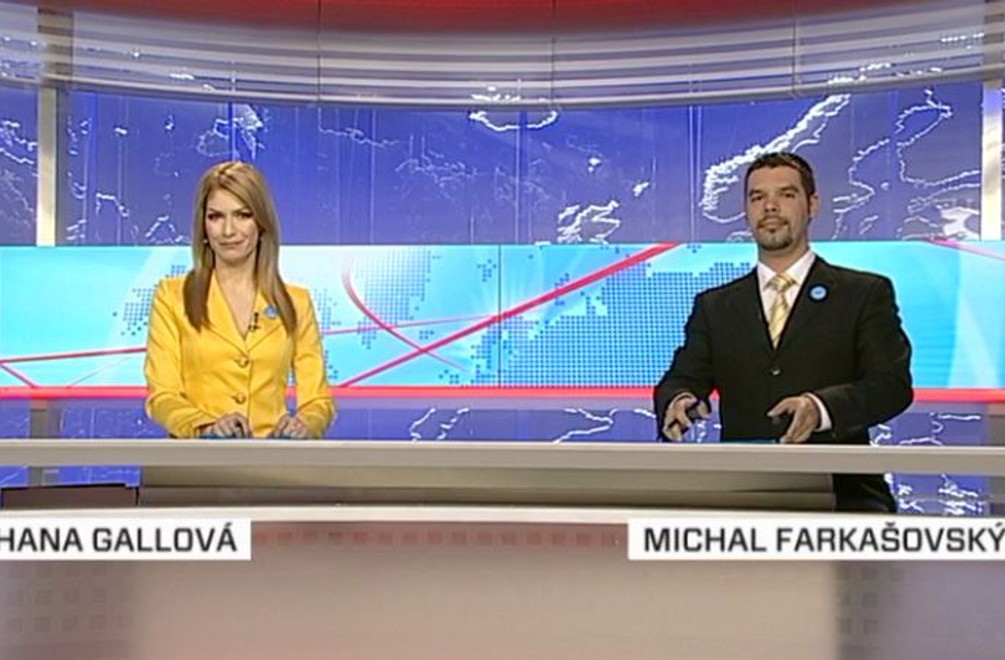 Hanka dočasne na dvoch stoličkách