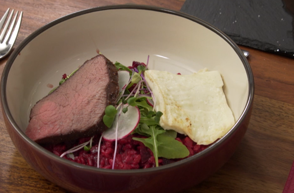 Hlavné jedlo: Červená je základ ostatné si vyberte sami