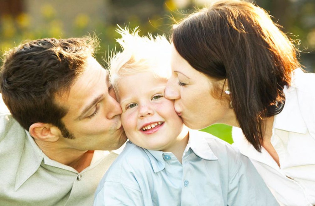 TERAPIA láskou: Dotýkate sa svojich detí dosť často?