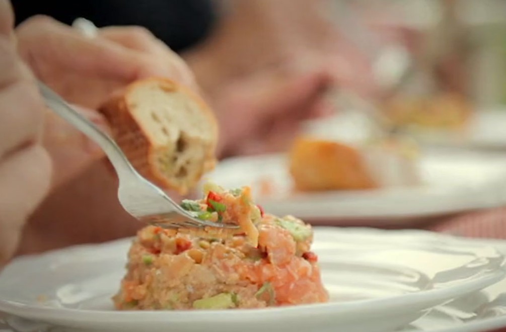 Predjedlo: Lososový tatarák