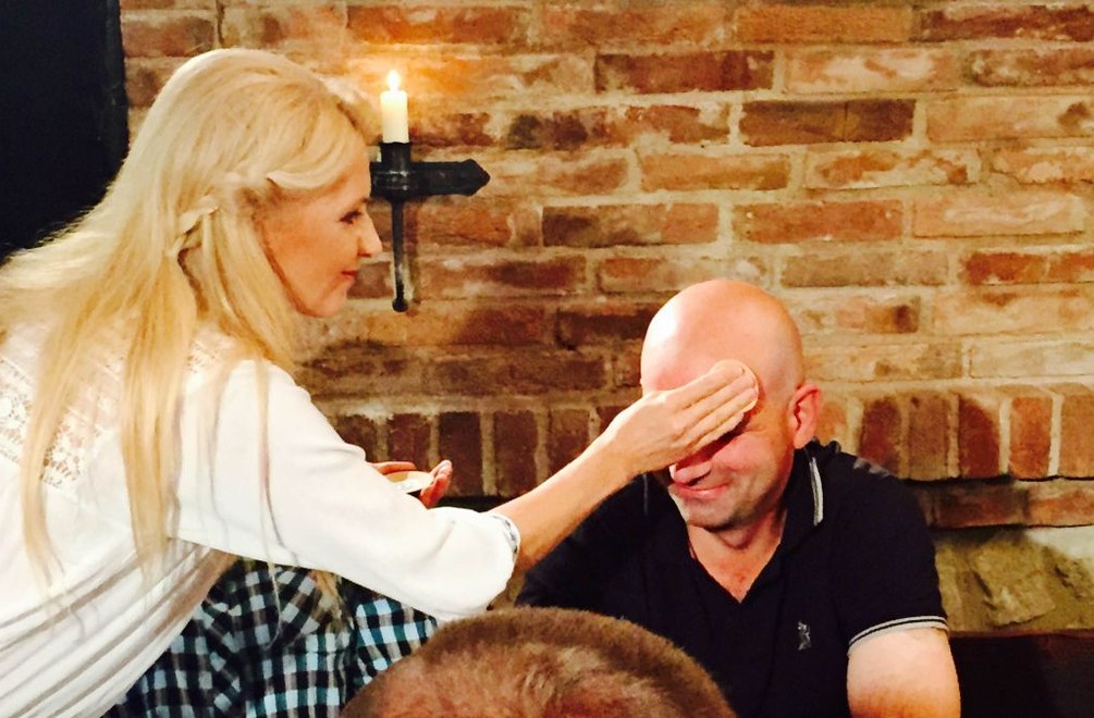 Aneta Parišková v relácii Farmár hľadá ženu: Raz moderátorka, inokedy maskérka!